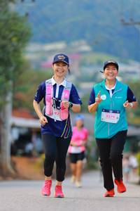 BIB: 8279
                            <button type="button" onclick="openModal(18898517)" class="btn btn-primary btn-sm float-right btn-popup" data-toggle="modal" data-target=".modal-high-quality">
                        <i class="fas fa-shopping-cart"></i> Add to Cart
                    </button>
                                            <button type="button" onclick="isThisMe(18898517, true)" class="btn btn-success btn-sm float-right btn-popup btn-isme hidden" data-toggle="tooltip" data-placement="bottom" title="นี่คือรูปของคุณใช่ไหม คลิกที่นี่เพื่อเอาเข้าอัลบั้ม">
                        <i class="fas fa-plus"></i> Add to album
                    </button>
                    <button type="button" onclick="isThisMe(18898517, false)" class="btn btn-warning btn-sm float-right btn-popup btn-isnotme hidden">
                        <i class="fas fa-ban"></i> Remove from album
                    </button>